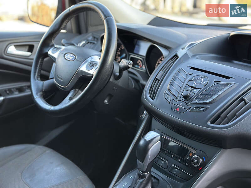 Внедорожник / Кроссовер Ford Kuga 2015 в Львове фото 62 Внедорожник / Кроссовер Ford Kuga 2015 в Львове