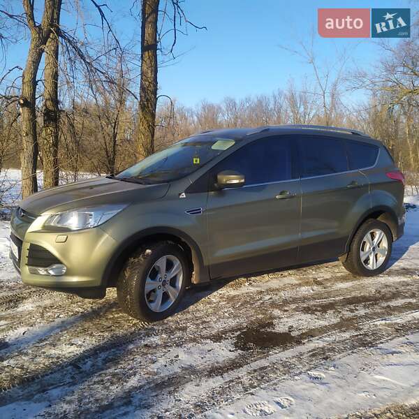 Позашляховик / Кросовер Ford Kuga 2015 в Кривому Розі