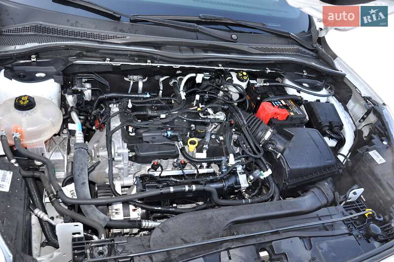 Позашляховик / Кросовер Ford Kuga 2021 в Львові