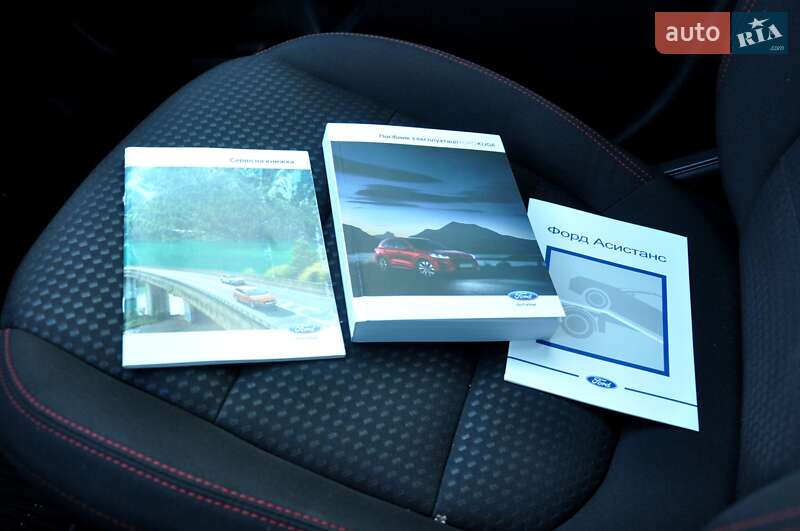 Позашляховик / Кросовер Ford Kuga 2021 в Львові