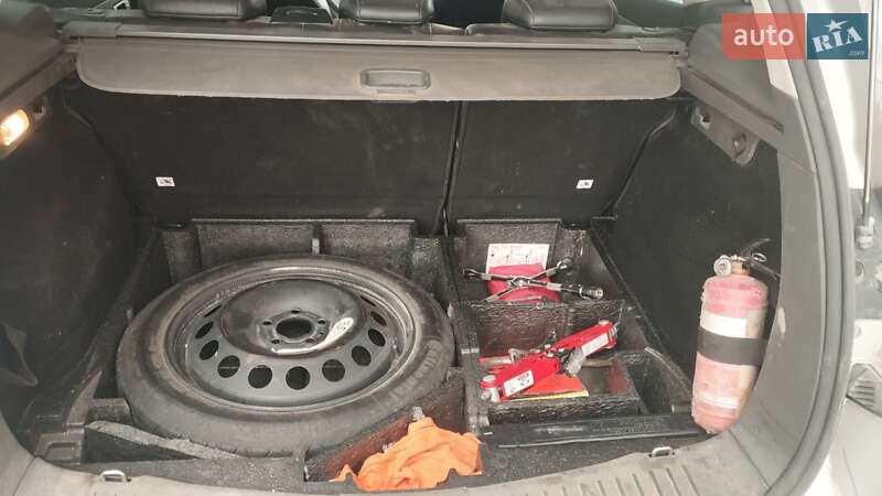 Внедорожник / Кроссовер Ford Kuga 2009 в Тернополе фото 16 Внедорожник / Кроссовер Ford Kuga 2009 в Тернополе