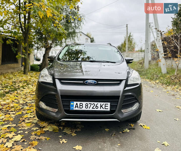 Позашляховик / Кросовер Ford Kuga 2013 в Києві