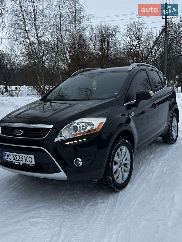 Внедорожник / Кроссовер Ford Kuga 2011 в Стрые