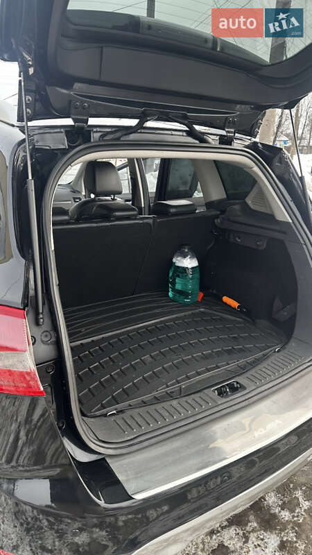 Внедорожник / Кроссовер Ford Kuga 2010 в Глухове