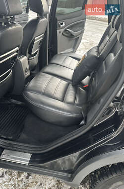 Внедорожник / Кроссовер Ford Kuga 2010 в Глухове