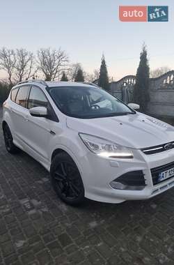 Внедорожник / Кроссовер Ford Kuga 2014 в Черновцах