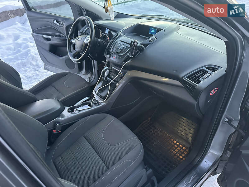 Внедорожник / Кроссовер Ford Kuga 2014 в Владимирце