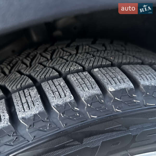 Позашляховик / Кросовер Ford Kuga 2019 в Дніпрі