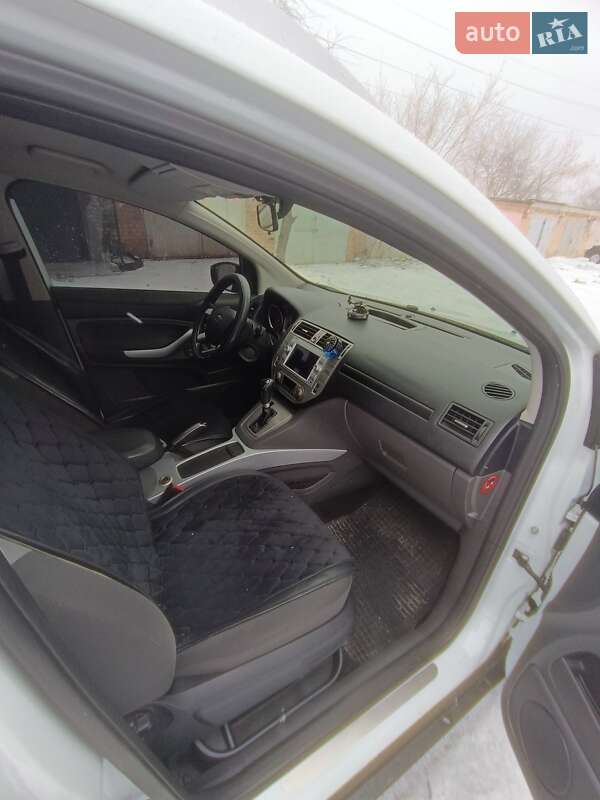 Внедорожник / Кроссовер Ford Kuga 2012 в Кропивницком