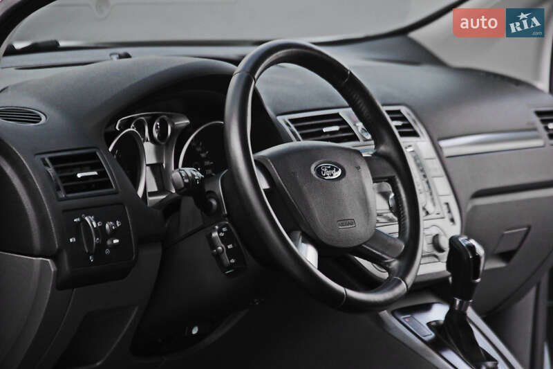 Позашляховик / Кросовер Ford Kuga 2011 в Дніпрі