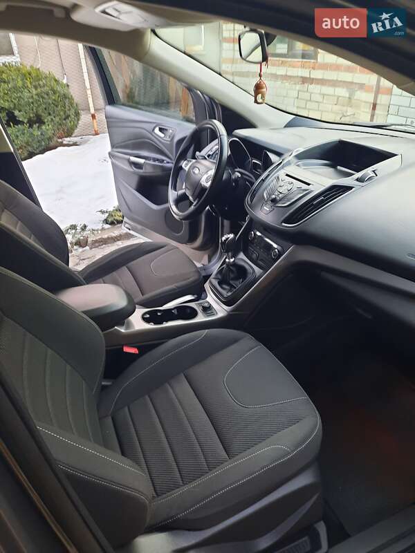 Позашляховик / Кросовер Ford Kuga 2013 в Новомосковську фото 17 Позашляховик / Кросовер Ford Kuga 2013 в Новомосковську