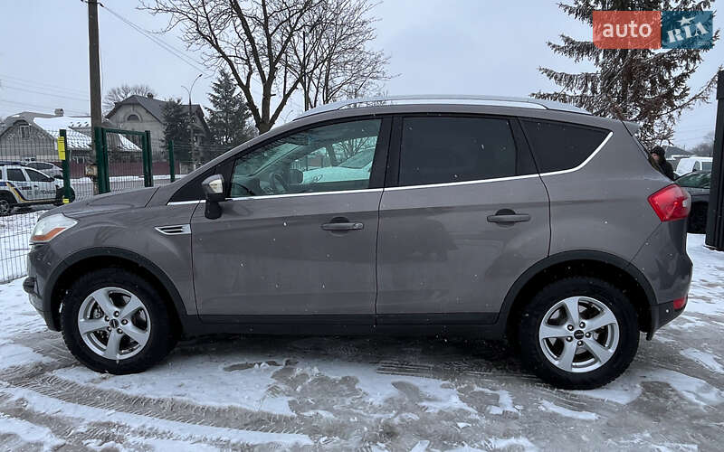 Внедорожник / Кроссовер Ford Kuga 2011 в Коломые фото 4 Внедорожник / Кроссовер Ford Kuga 2011 в Коломые