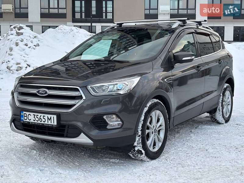 Позашляховик / Кросовер Ford Kuga 2019 в Львові фото Позашляховик / Кросовер Ford Kuga 2019 в Львові