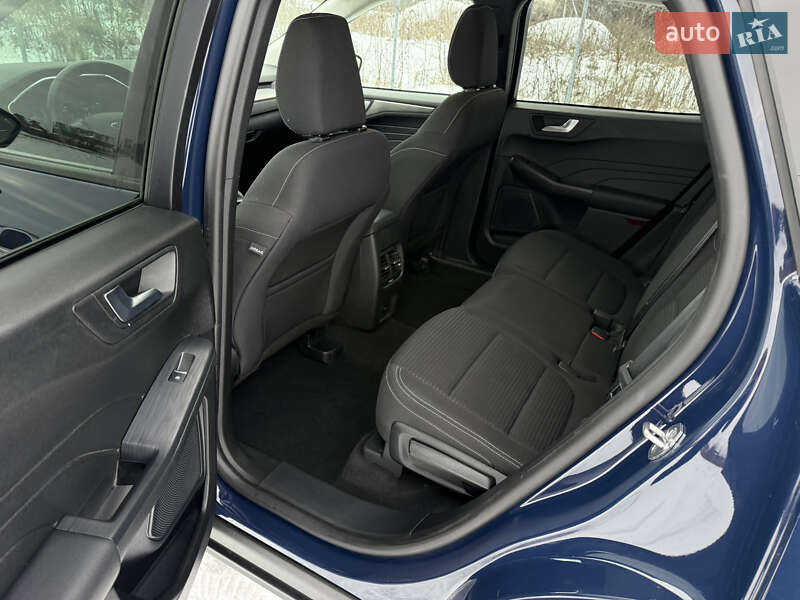 Позашляховик / Кросовер Ford Kuga 2023 в Вінниці