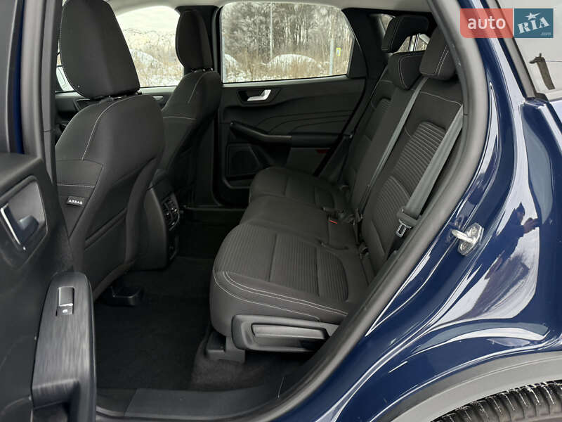 Позашляховик / Кросовер Ford Kuga 2023 в Вінниці