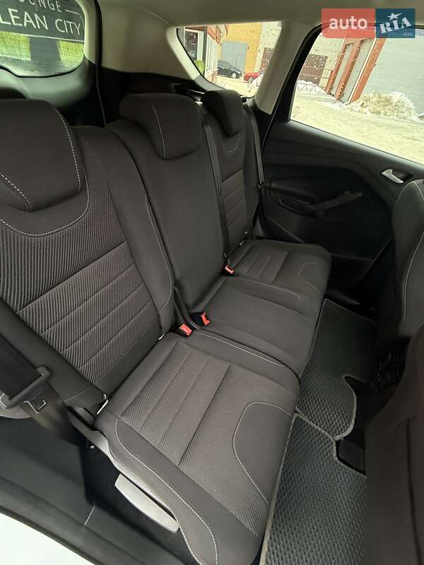 Внедорожник / Кроссовер Ford Kuga 2015 в Сумах фото 24 Внедорожник / Кроссовер Ford Kuga 2015 в Сумах