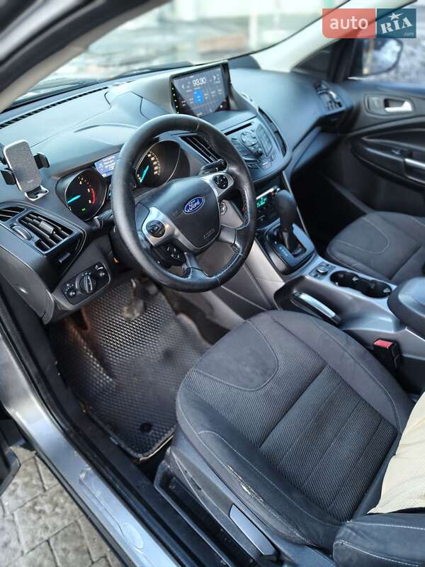 Внедорожник / Кроссовер Ford Kuga 2014 в Львове фото 11 Внедорожник / Кроссовер Ford Kuga 2014 в Львове