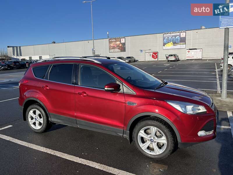Внедорожник / Кроссовер Ford Kuga 2016 в Измаиле фото 10 Внедорожник / Кроссовер Ford Kuga 2016 в Измаиле
