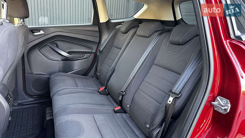 Позашляховик / Кросовер Ford Kuga 2015 в Львові фото 65 Позашляховик / Кросовер Ford Kuga 2015 в Львові