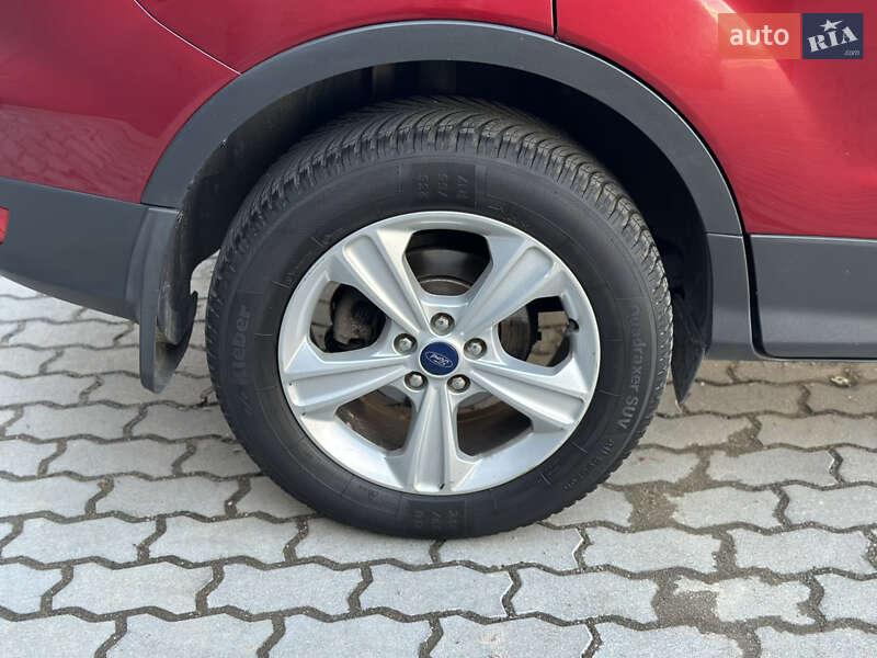 Позашляховик / Кросовер Ford Kuga 2015 в Львові фото 81 Позашляховик / Кросовер Ford Kuga 2015 в Львові
