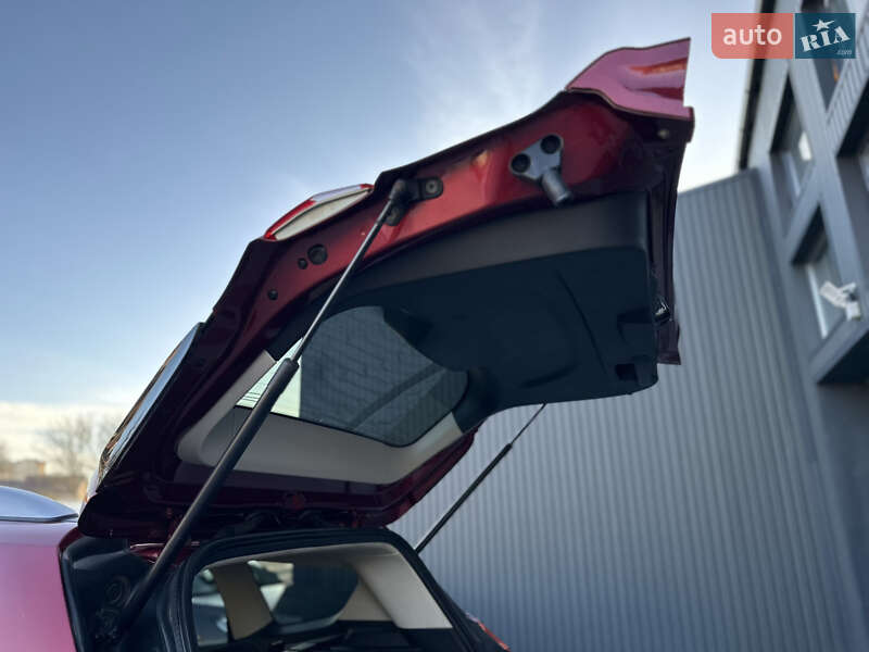 Позашляховик / Кросовер Ford Kuga 2015 в Львові фото 97 Позашляховик / Кросовер Ford Kuga 2015 в Львові