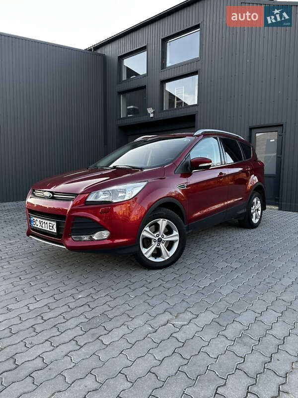Позашляховик / Кросовер Ford Kuga 2015 в Львові фото 113 Позашляховик / Кросовер Ford Kuga 2015 в Львові