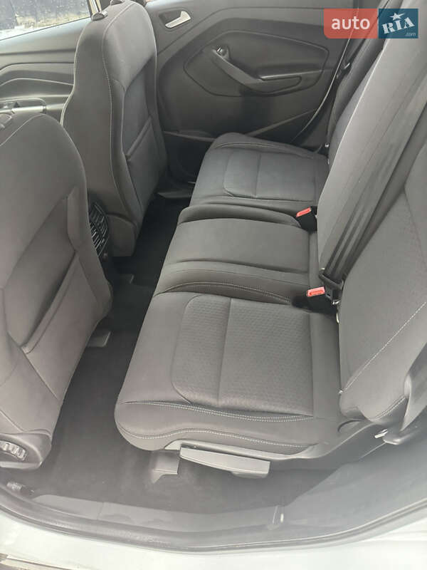 Внедорожник / Кроссовер Ford Kuga 2018 в Харькове