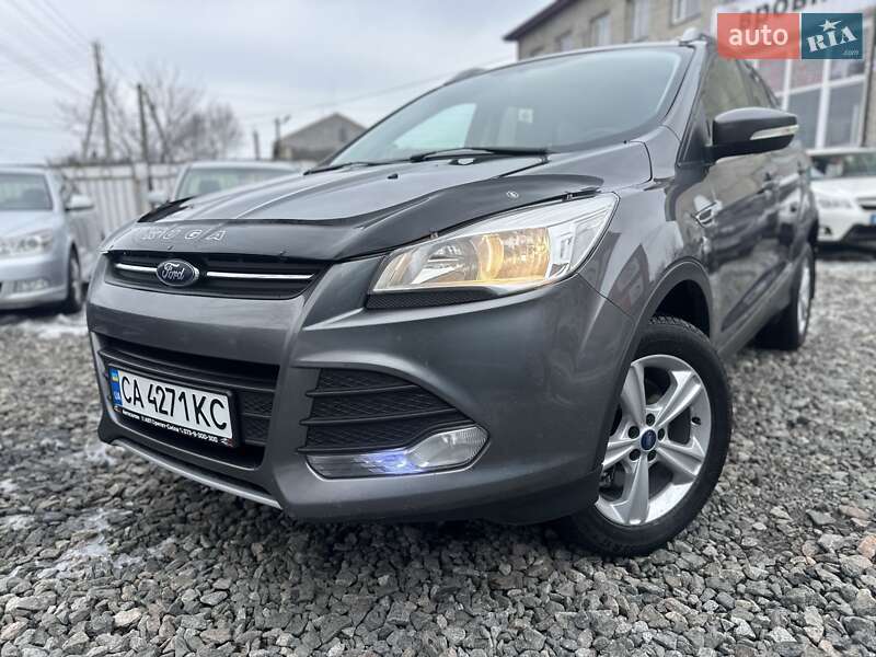 Позашляховик / Кросовер Ford Kuga 2013 в Смілі фото 3 Позашляховик / Кросовер Ford Kuga 2013 в Смілі