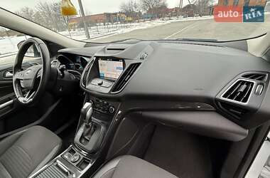 Внедорожник / Кроссовер Ford Kuga 2019 в Бершади