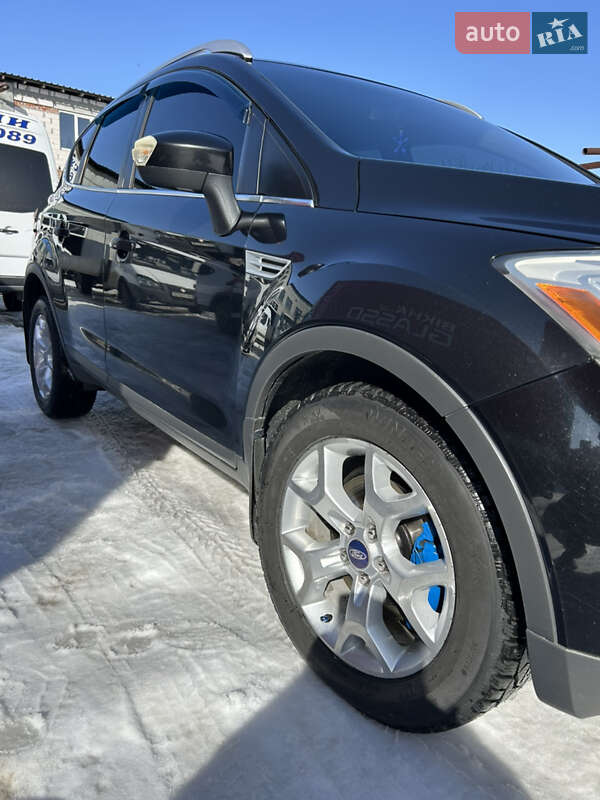 Позашляховик / Кросовер Ford Kuga 2012 в Сумах