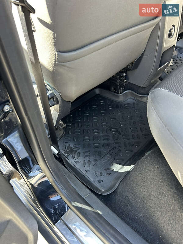 Позашляховик / Кросовер Ford Kuga 2012 в Сумах