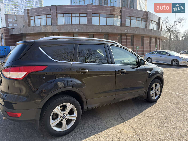 Внедорожник / Кроссовер Ford Kuga 2013 в Одессе