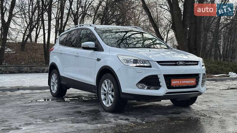 Позашляховик / Кросовер Ford Kuga 2015 в Черкасах фото 3 Позашляховик / Кросовер Ford Kuga 2015 в Черкасах