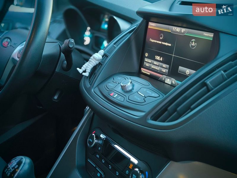 Позашляховик / Кросовер Ford Kuga 2016 в Вінниці