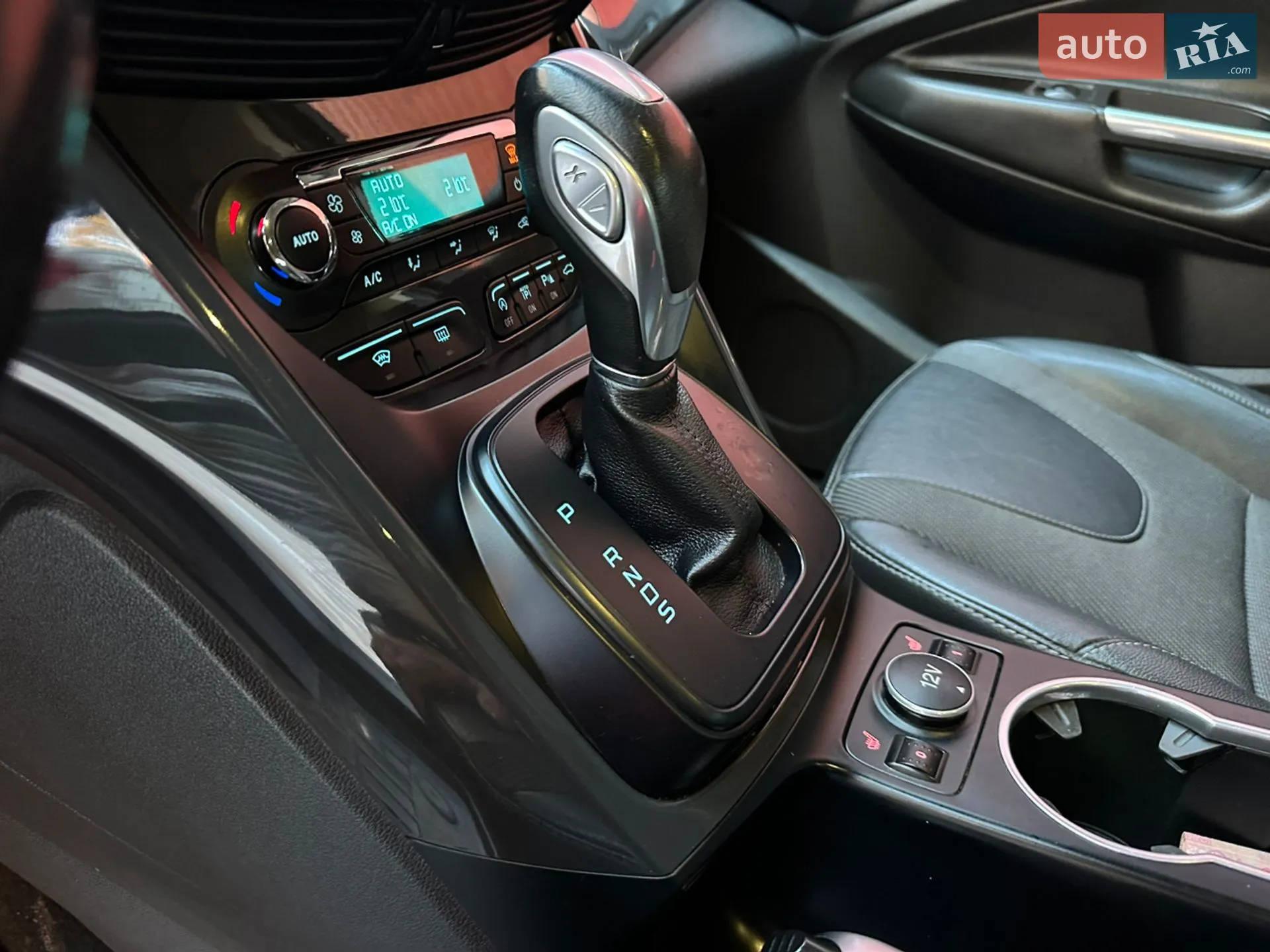 2015 Ford Kuga - мініатюра 52