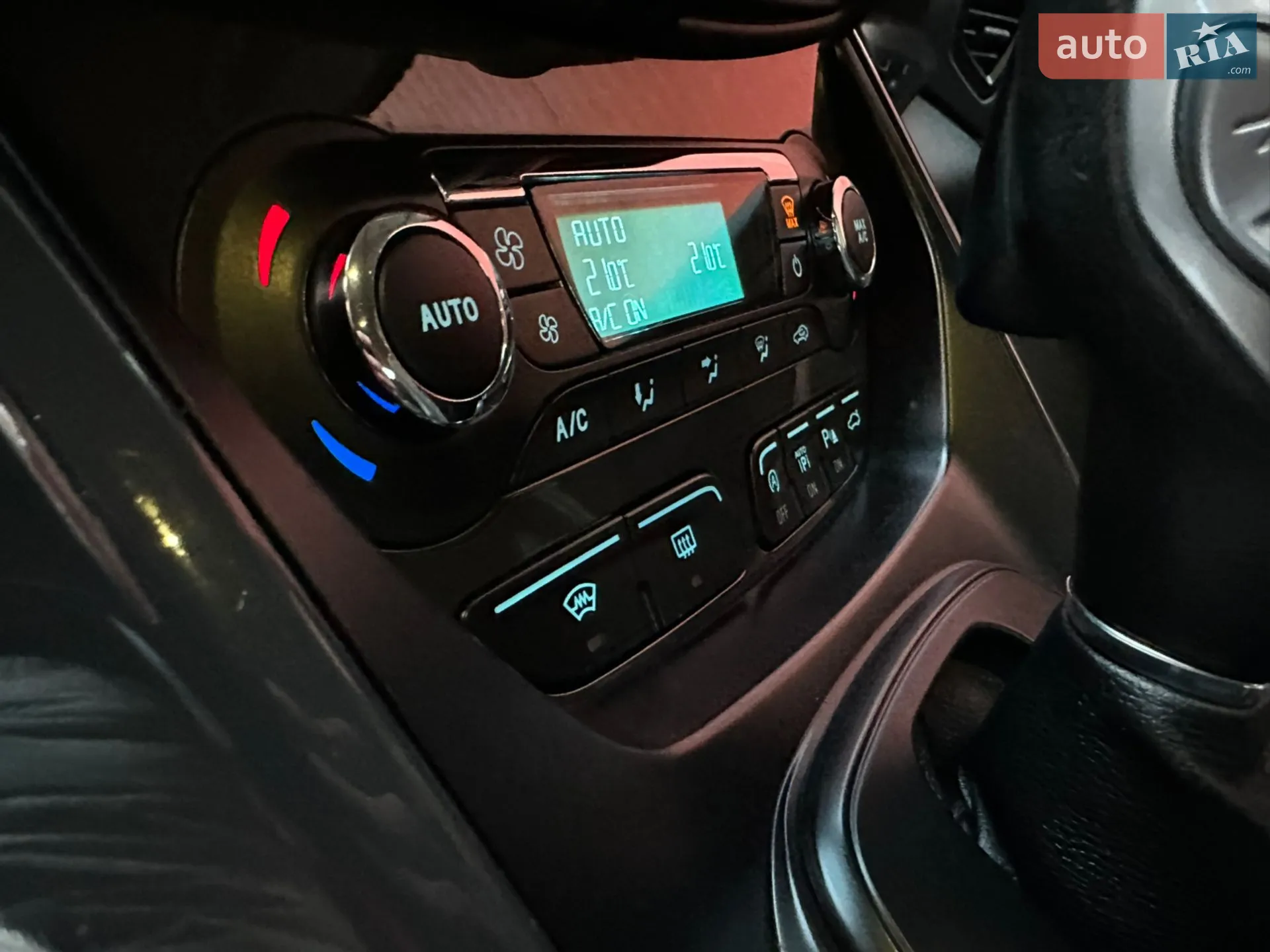2015 Ford Kuga - мініатюра 51
