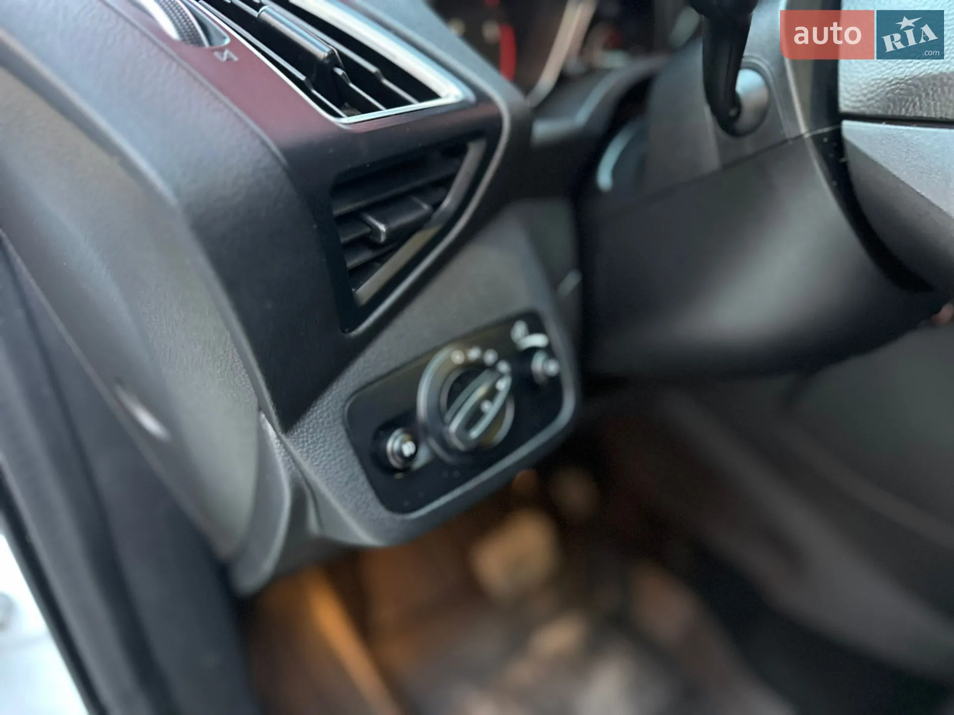 2015 Ford Kuga - мініатюра 60