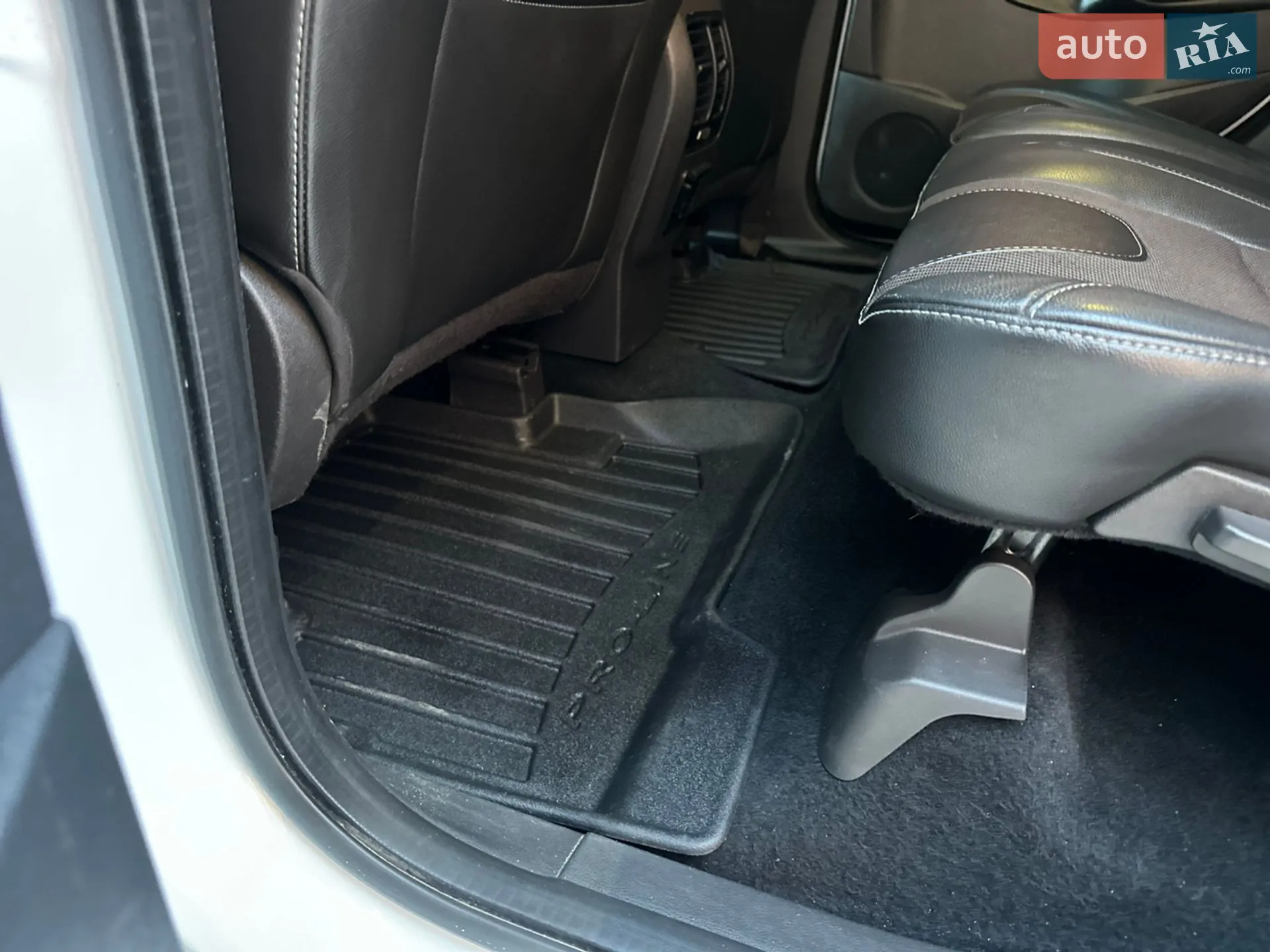 2015 Ford Kuga - мініатюра 63