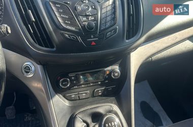 Внедорожник / Кроссовер Ford Kuga 2014 в Тернополе