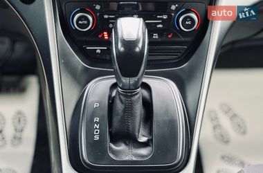 Внедорожник / Кроссовер Ford Kuga 2017 в Кременчуге