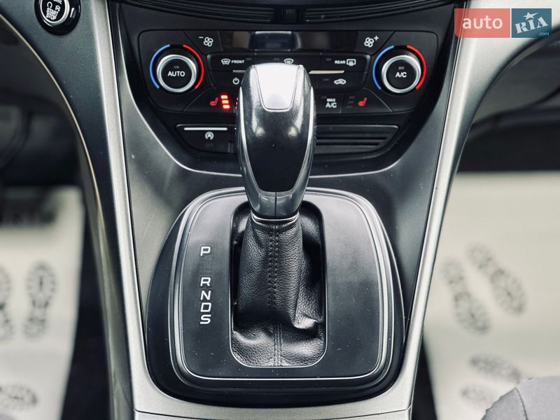 Внедорожник / Кроссовер Ford Kuga 2017 в Кременчуге