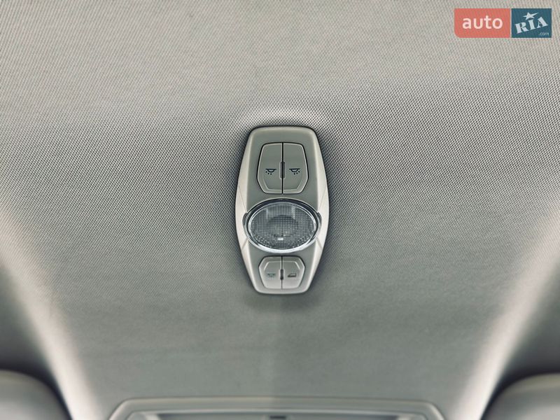 Внедорожник / Кроссовер Ford Kuga 2017 в Кременчуге