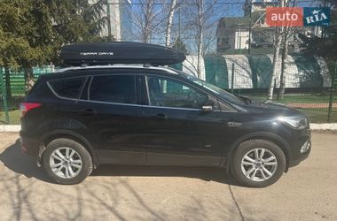 Внедорожник / Кроссовер Ford Kuga 2017 в Одессе