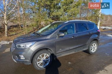 Внедорожник / Кроссовер Ford Kuga 2017 в Киеве