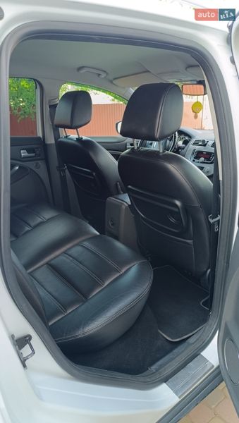 Позашляховик / Кросовер Ford Kuga 2011 в Рожнятові