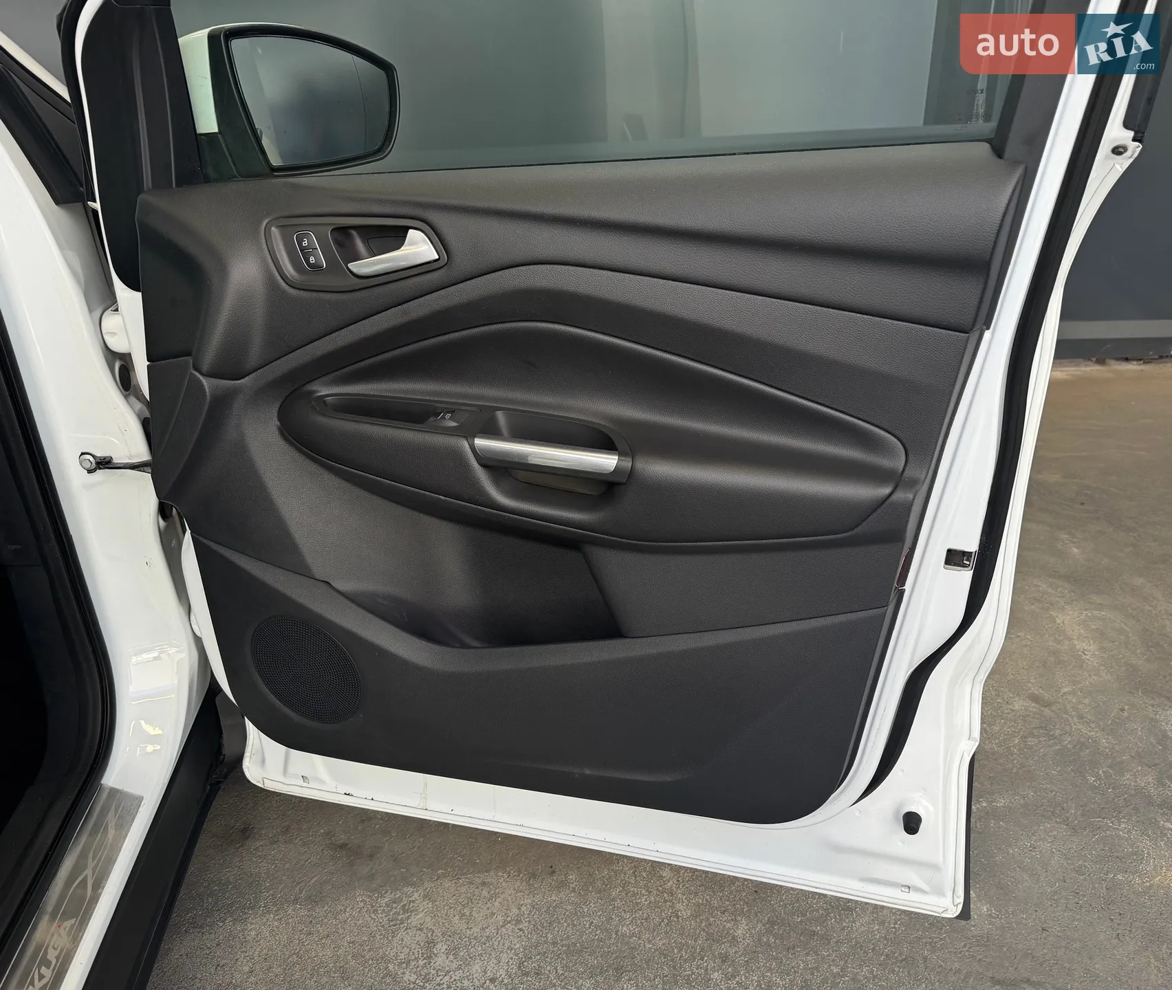 2019 Ford Kuga - мініатюра 35