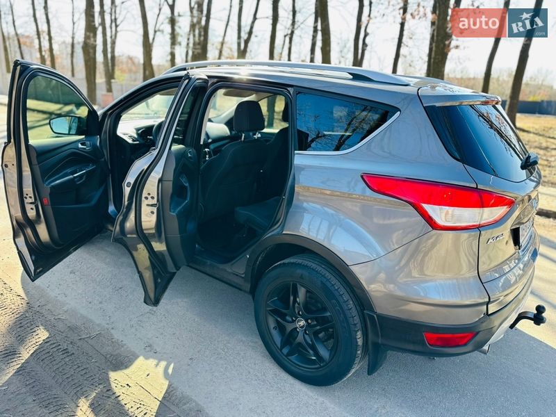 Позашляховик / Кросовер Ford Kuga 2013 в Києві фото 10 Позашляховик / Кросовер Ford Kuga 2013 в Києві