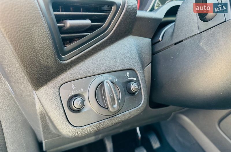 Позашляховик / Кросовер Ford Kuga 2013 в Києві фото 20 Позашляховик / Кросовер Ford Kuga 2013 в Києві