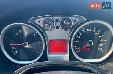 Внедорожник / Кроссовер Ford Kuga 2012 в Киеве