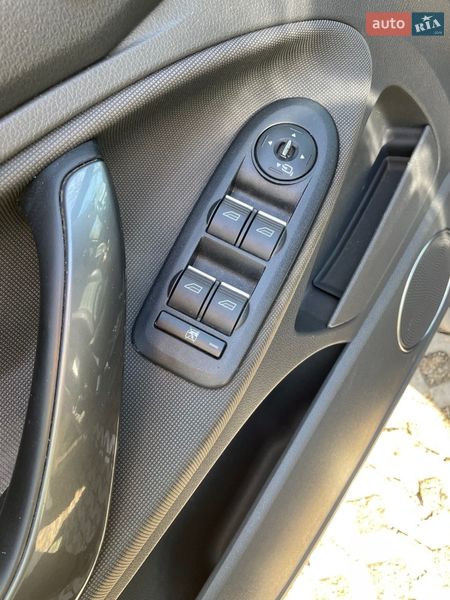 Внедорожник / Кроссовер Ford Kuga 2012 в Харькове
